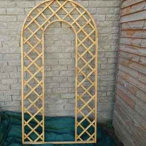 Arch Trellis - Cut out - Size 1.800 X 930 Code AT28